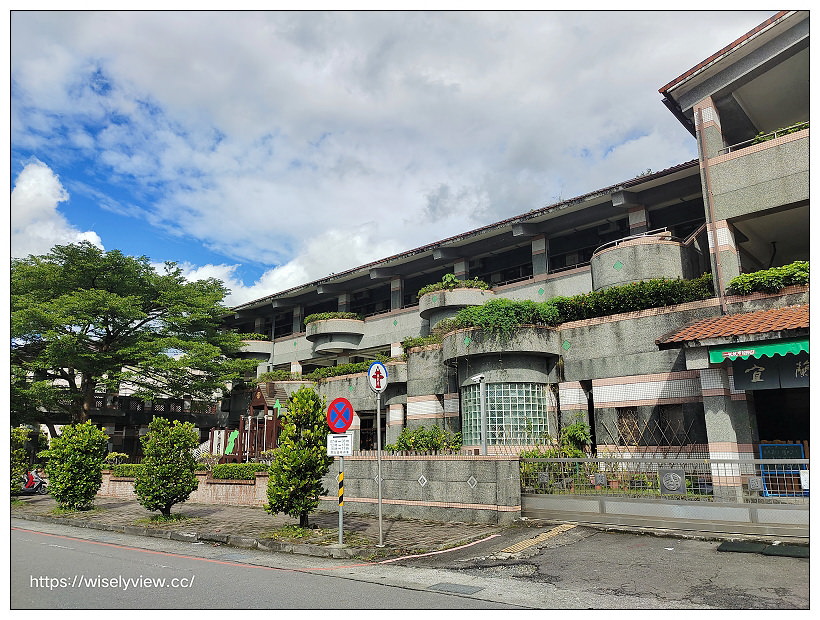 宜蘭 粵湘園小吃部︱烤鴨燒臘便當專賣，排骨飯與港式炒麵也大推︱2022食記