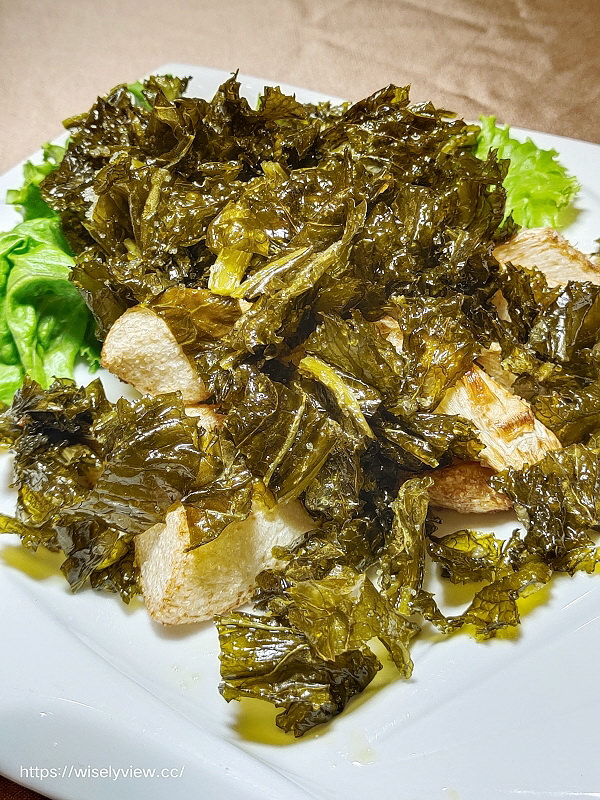翠庭中餐廳-世貿國際會館。台北天成大飯店︱一鴨三吃：片皮鴨卷餅、乾鍋川味鴨架骨、鴨絲西魯米～捷運台北101世貿站美食