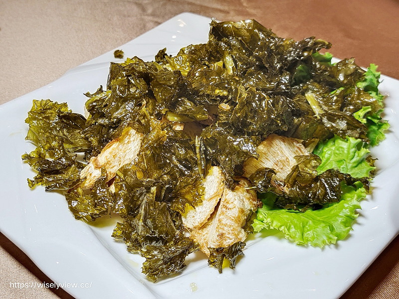 翠庭中餐廳-世貿國際會館。台北天成大飯店︱一鴨三吃：片皮鴨卷餅、乾鍋川味鴨架骨、鴨絲西魯米～捷運台北101世貿站美食