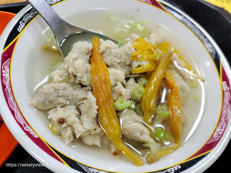 新北三重。唯豐魯肉飯︱平價酸菜滷肉飯，紅燒肉套餐最推～捷運菜寮站美食