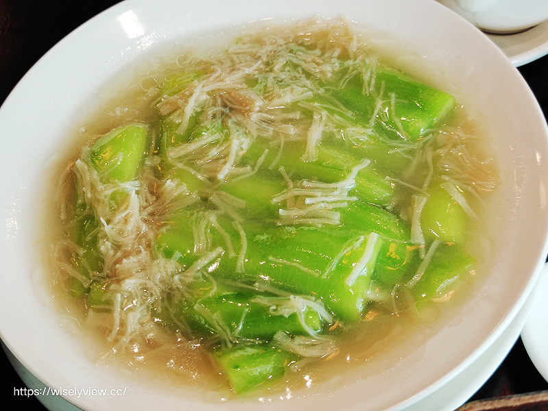點水樓。閏月豬腳麵線添壽︱黃豆豬腳湯、九層塔紅燒豬腳～捷運忠孝復興站美食 x 點水樓復興店美食