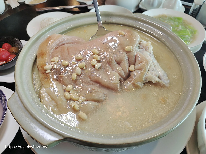 點水樓。閏月豬腳麵線添壽︱黃豆豬腳湯、九層塔紅燒豬腳～捷運忠孝復興站美食 x 點水樓復興店美食