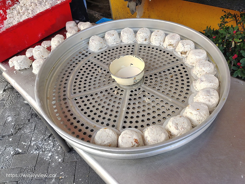 新北金山。金夫人生活食坊︱傳承三代手工古早味芋粿巧，金山老街美食小吃