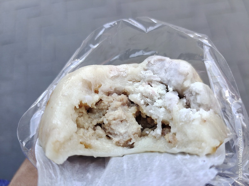 新北金山。金夫人生活食坊︱傳承三代手工古早味芋粿巧，金山老街美食小吃