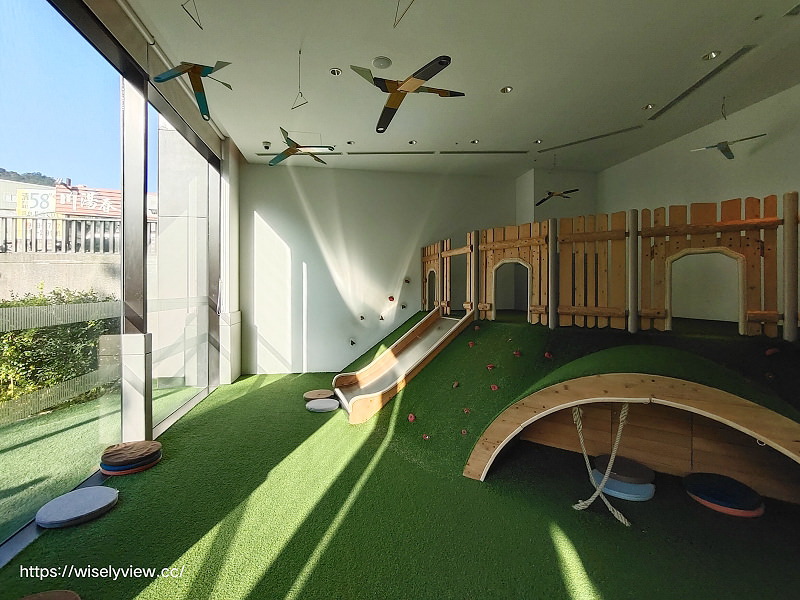 礁溪寒沐酒店一泊二食︱MU Table自助早餐、電競親子休閒設施、溫泉泳池大眾湯屋～宜蘭親子飯店推薦