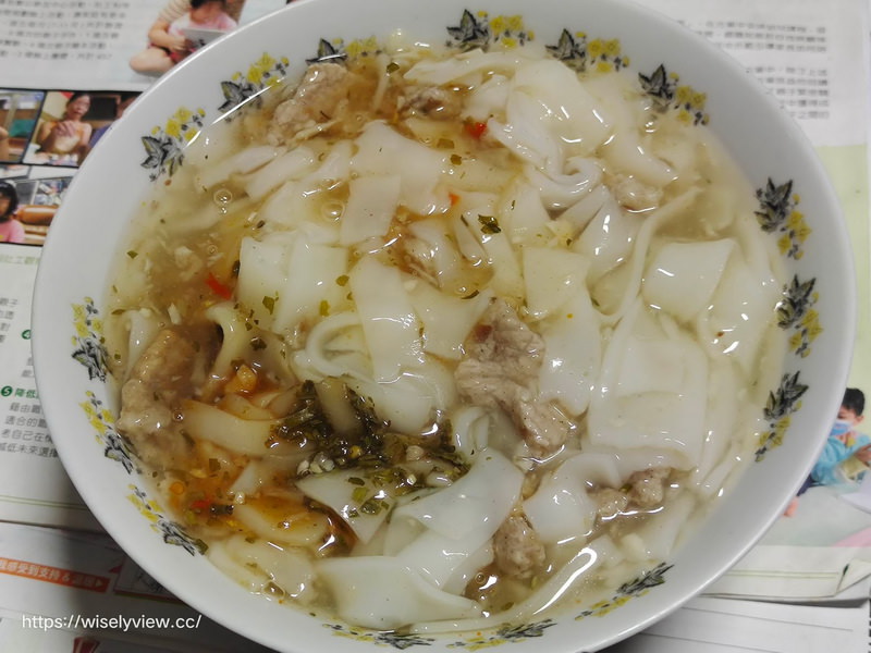 宜蘭礁溪。龍潭蒜味肉羹︱料好實在銅板價格，湯頭濃厚加醋更美味