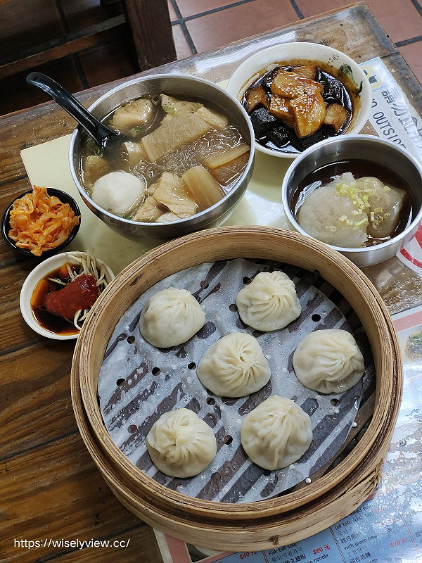 蒸美味小籠湯包︱大推油豆腐細粉︱捷運淡水站美食