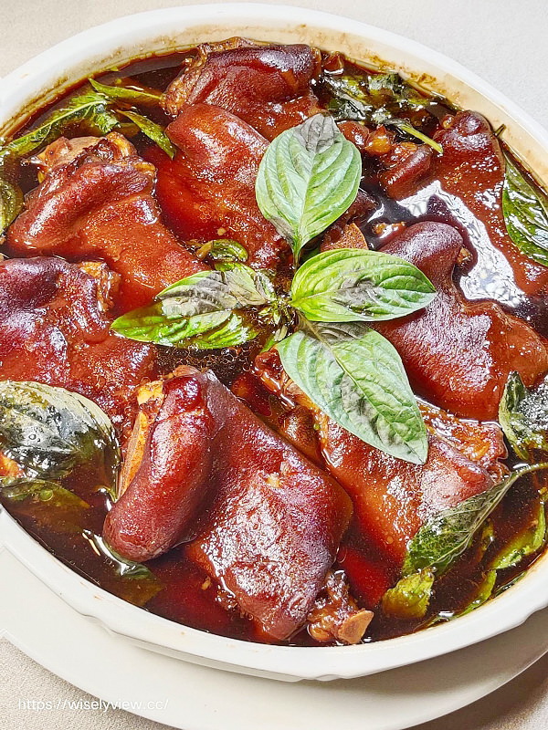 點水樓 懷寧店。春之鮮物︱薺菜芹香墨魚球、蟲草花老鴨湯、油蒸筍殼魚、素燒腐衣包、炒飛龍菜～捷運台大醫院站美食 x 228公園美食 x 城中市場美食