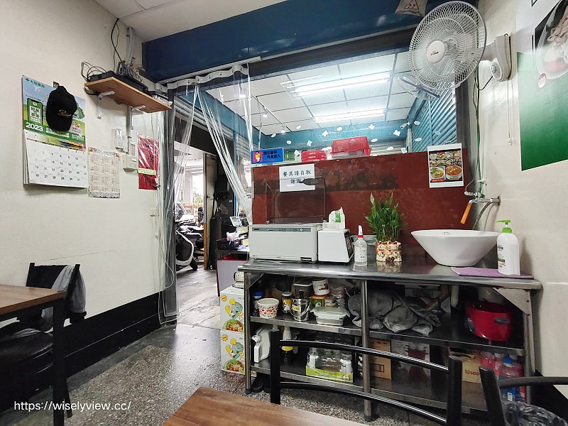 歇業。庭苑越南美食︱光華商場百元湯麵～捷運忠孝新生站美食