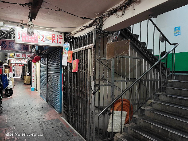 台北大安。四喜食品行(四喜家鄉粽.四喜粽子)︱信維市場美味湖州粽，全年皆有販售～捷運大安站美食
