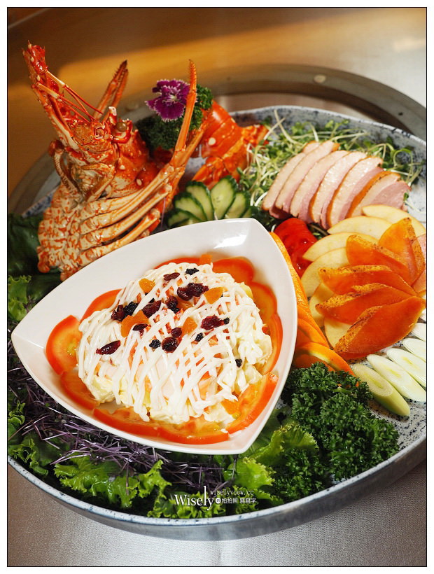2023 母親節餐廳。台北福華大飯店：寵愛女王，綻放美力︱澎湃超值桌菜加送餐飲抵用券，現場表演還有美甲上色、護膚體驗與特製花束好禮