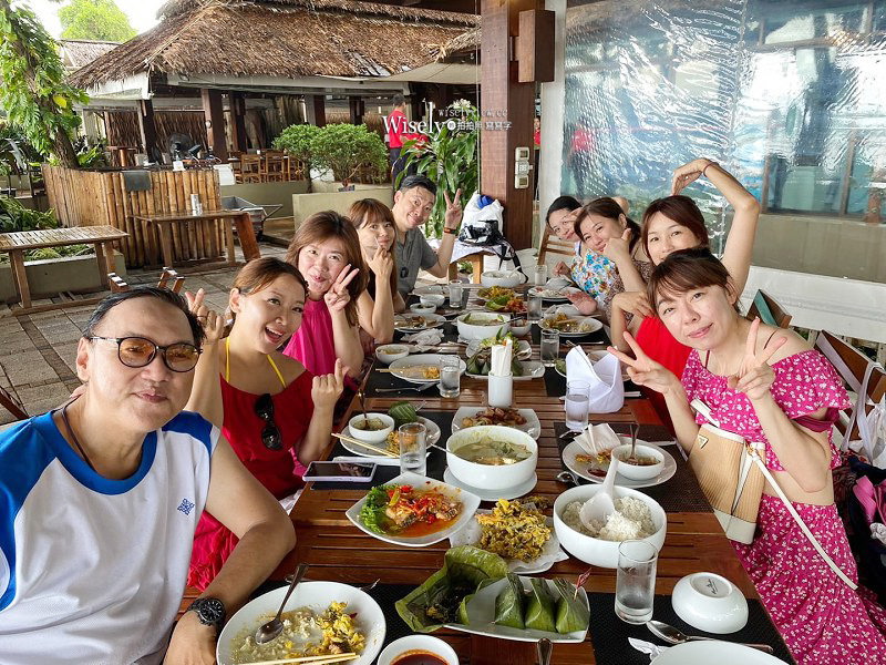 泰國。普吉島︱珊瑚島 Coral Island Or Hey Island、景觀餐廳 Kan Eang at Pier、皇家遊艇 Royal Phuket Cruise