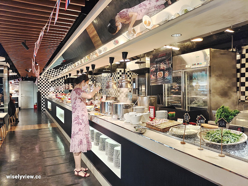 台北凱撒大飯店。Checkers 吃到飽自助餐廳︱泰饗宴美食季，主打十道經典料理～捷運台北車站美食
