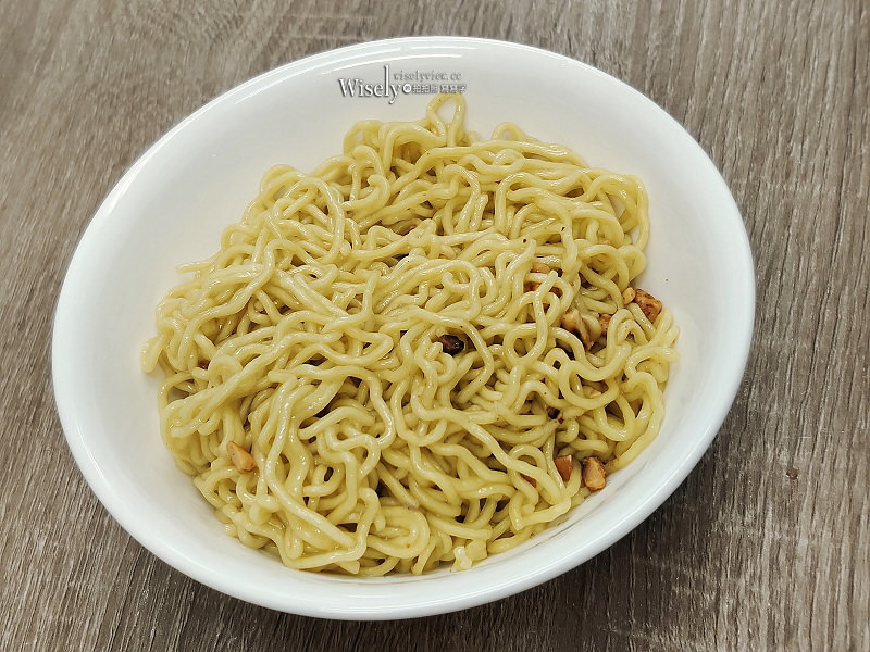 台北中正。泰好吃泰國船麵︱還原水上市場豬血湯底風味，泰國媳婦經營同胞認證～捷運公館站美食