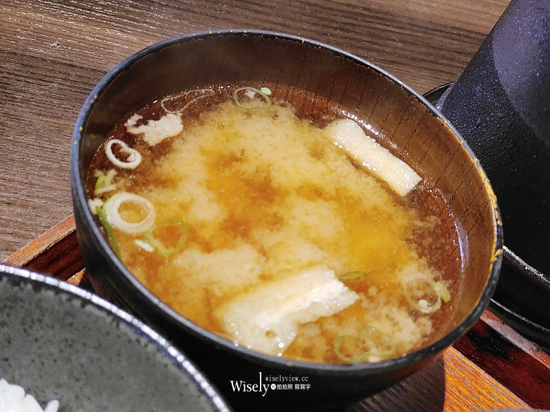 京都美食。京都肉食堂︱老字號燒肉店「益市」打造國產牛平價定食餐廳 京都美食。京都肉食堂︱老字號燒肉店「益市」打造國產牛平價定食餐廳