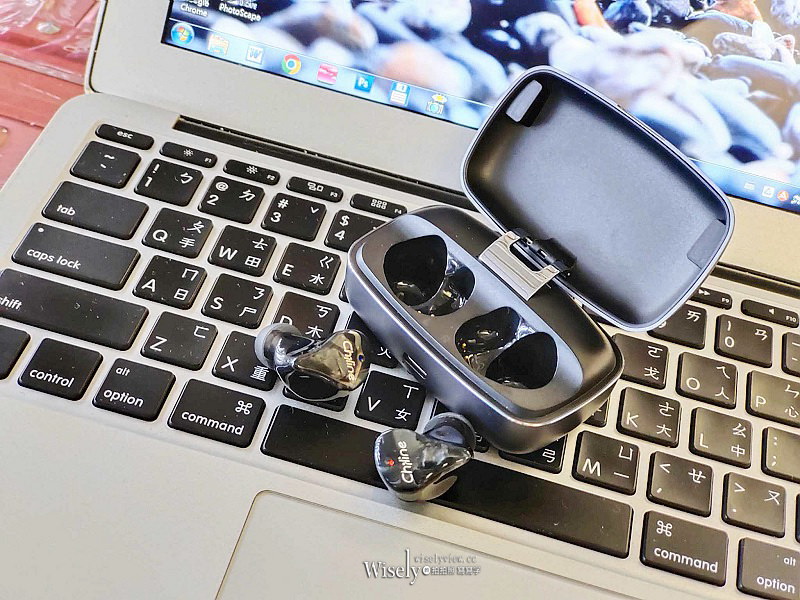 Chiline 泫音。藍牙耳機、音響︱Hitpods Max、HitPods Boost、HitPods Type-R、MOJITO+ 開箱分享,讓好聲音聽的見 Chiline 泫音。藍牙耳機、音響︱Hitpods Max、HitPods Boost、HitPods Type-R、MOJITO+ 開箱分享,讓好聲音聽的見