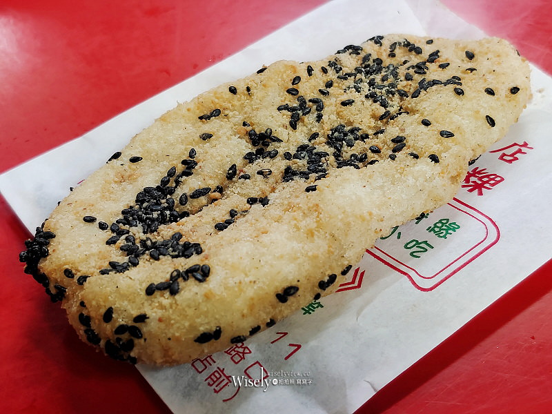高雄自強夜市。老牌白糖粿︱人氣排隊銅板美食，紫米炸也大推～捷運三多商圈站美食