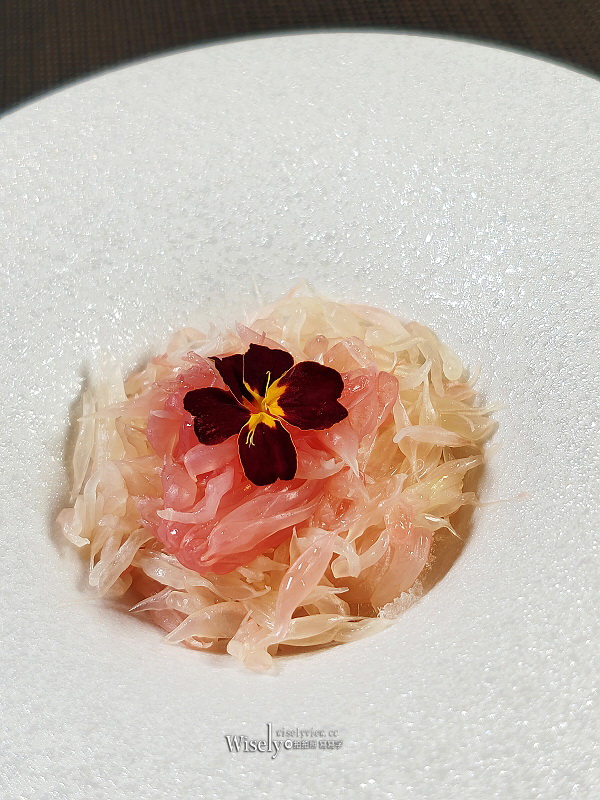 高雄三民。SSAW春生夏秋藏冬︱AW Restaurant秋 現代法式料理,2023全新菜單「綻放」 高雄三民。SSAW春生夏秋藏冬︱AW Restaurant秋 現代法式料理,2023全新菜單「綻放」
