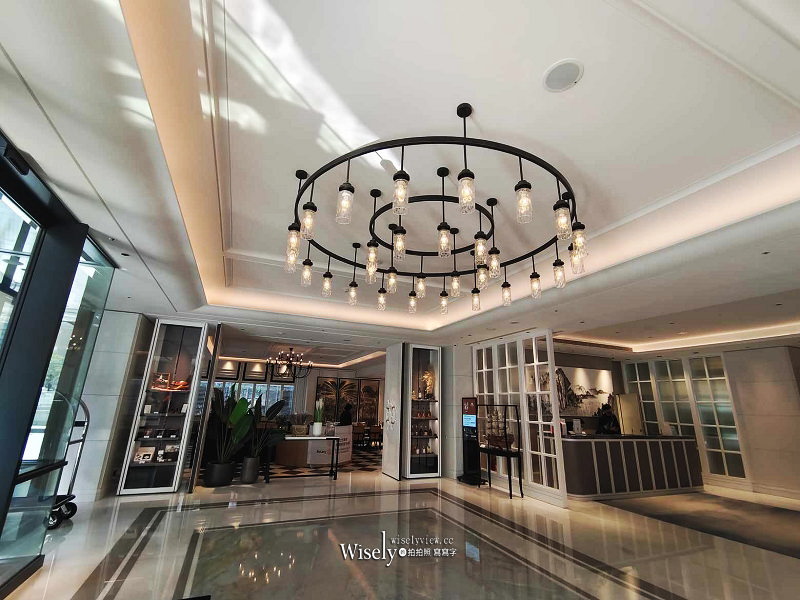 台北信義。瀚寓酒店 弈夢紅樓︱摩登上海風格粵菜中餐廳，必嚐紅樓招牌脆皮雞、菠蘿脆皮咕咾肉~捷運市政府站美食