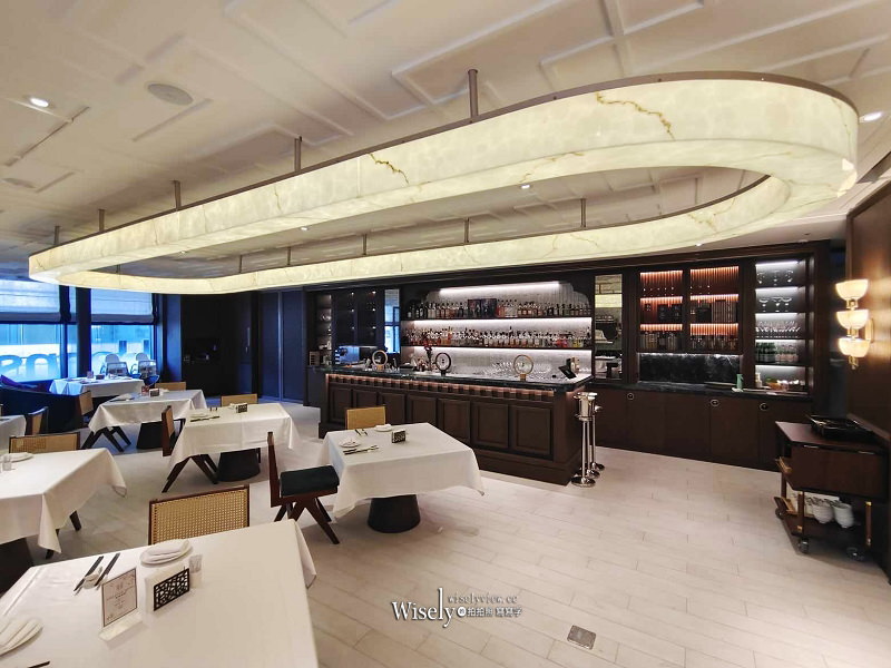 台北信義。瀚寓酒店 弈夢紅樓︱摩登上海風格粵菜中餐廳，必嚐紅樓招牌脆皮雞、菠蘿脆皮咕咾肉~捷運市政府站美食