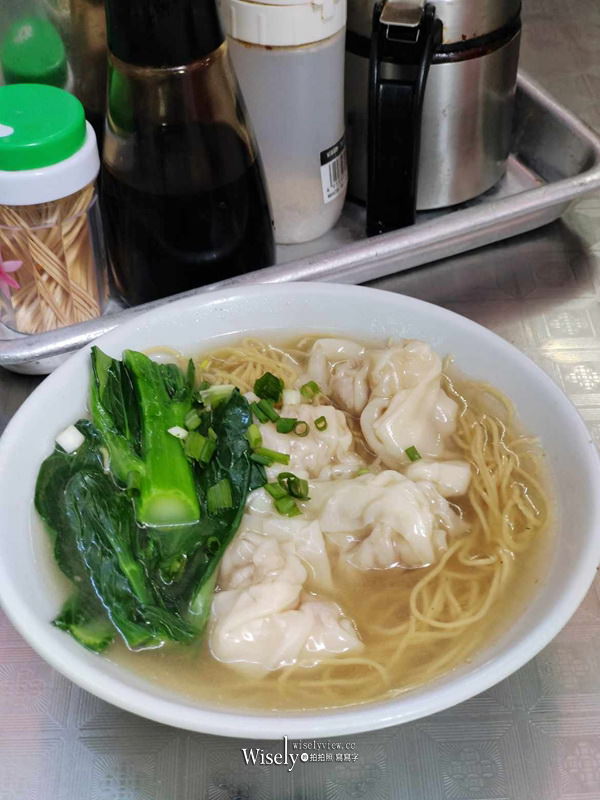 澳門美食 梁慶記全蛋麵食︱百年老字號米其林小吃,必嚐手打竹昇麵推薦~十月初五街小吃 澳門美食 梁慶記全蛋麵食︱百年老字號米其林小吃,必嚐手打竹昇麵推薦~十月初五街小吃