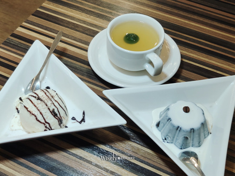 宜蘭市 米歐牛排館︱大塊牛排套餐划算，飲料喝到飽