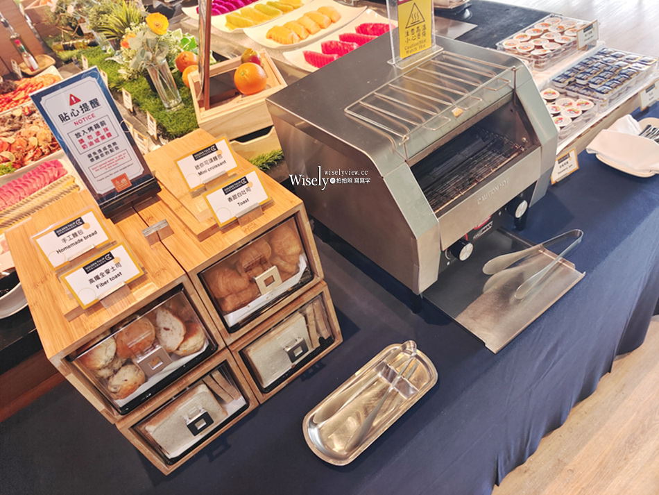 震大金鬱金香酒店 自助餐吃到飽︱牛排海鮮甜品任你吃，千元有找享優惠