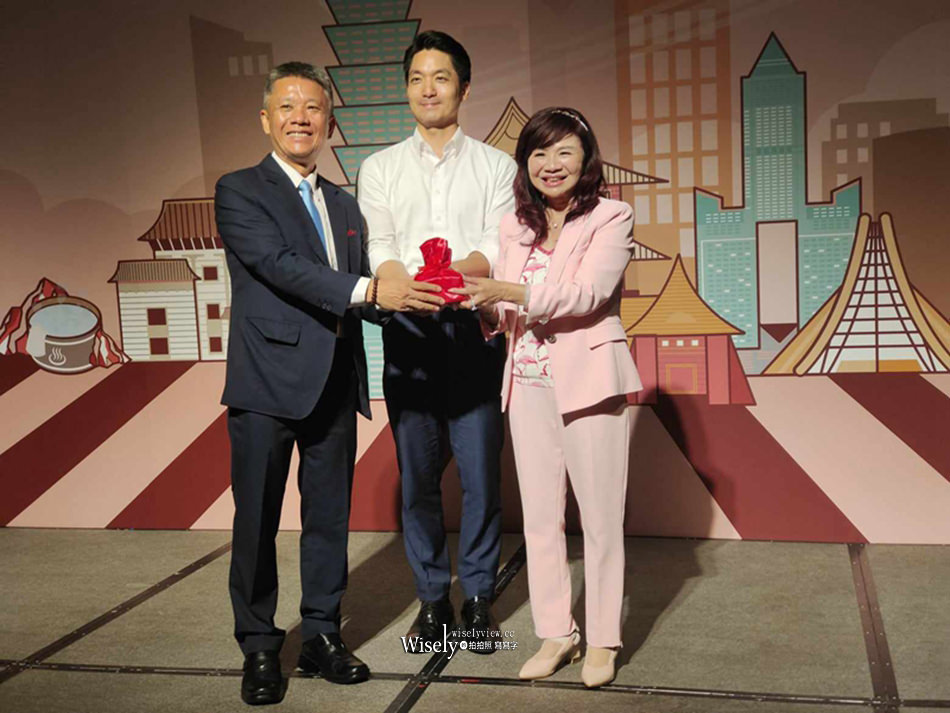 凱達大飯店︱婚宴會席桌菜料理，鄰近捷運龍山寺站與台北萬華車站