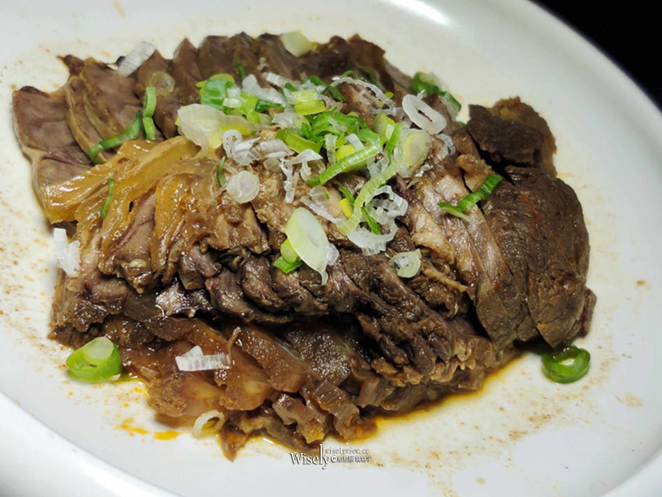 凱達大飯店︱婚宴會席桌菜料理，鄰近捷運龍山寺站與台北萬華車站