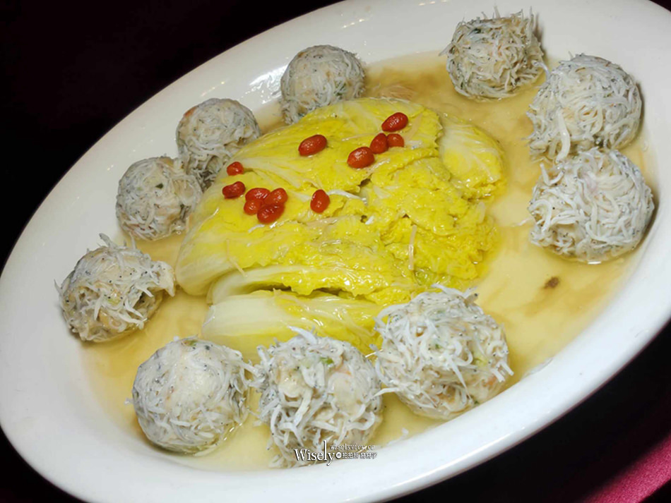 凱達大飯店︱婚宴會席桌菜料理，鄰近捷運龍山寺站與台北萬華車站