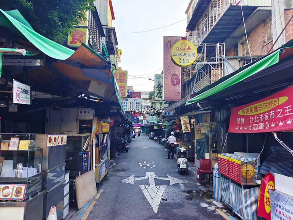 台北中正。南機場夜市無名蛋餅︱平價厚實多口味可客製排隊美食