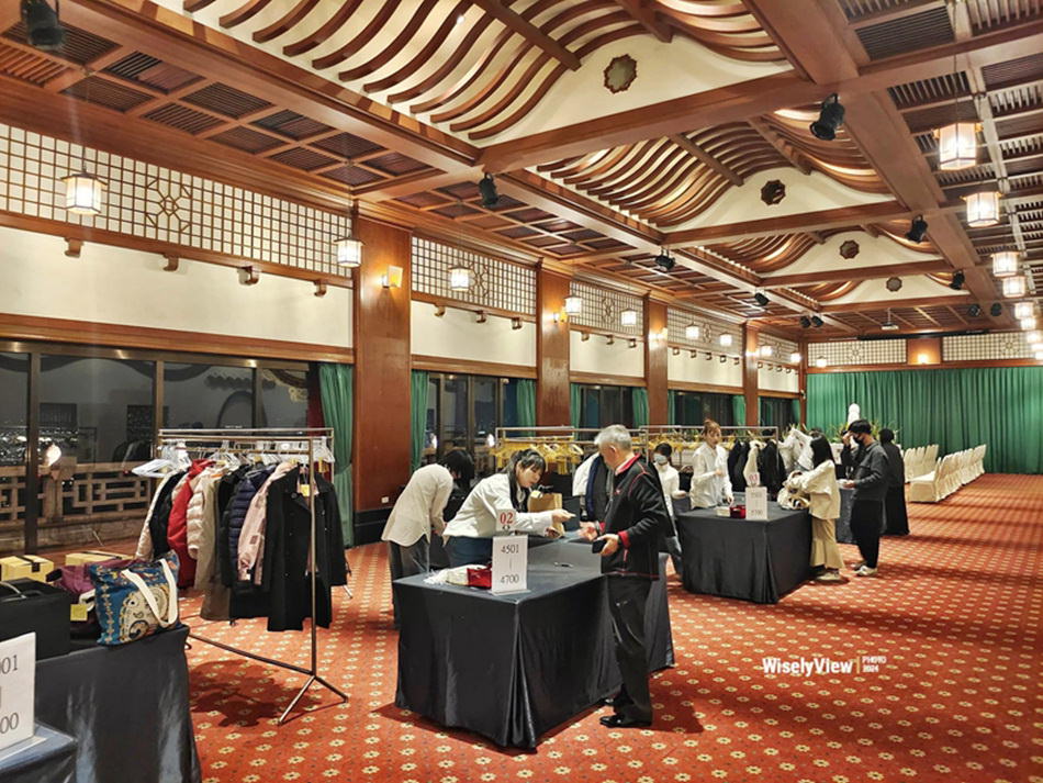 台北 圓山大飯店跨年夜︱聲光歌舞表演、摸彩抽獎、免費暢飲及戶外煙火