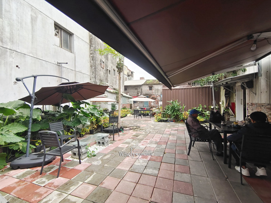 舊城蔥油餅︱宜蘭市西後街小吃，春捲肉捲也推薦