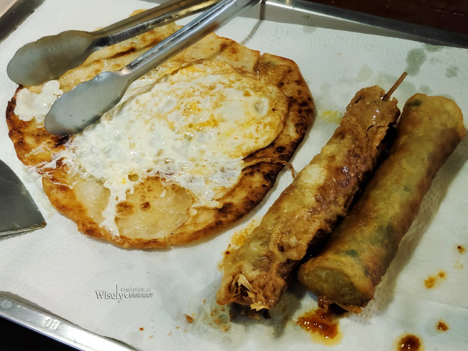 舊城蔥油餅︱宜蘭市西後街小吃，春捲肉捲也推薦