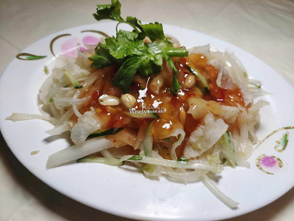 花蓮 鯉魚潭樹屋餐廳︱原住民風格料理：桶仔雞、鹽烤魚、咪咪飯