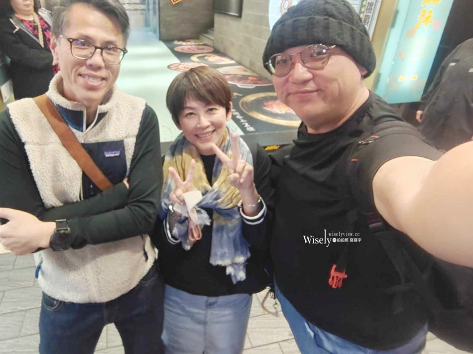 台北西門町 夯麻辣.天外天火鍋烤肉吃到飽︱數十種冰品啤酒任意享用