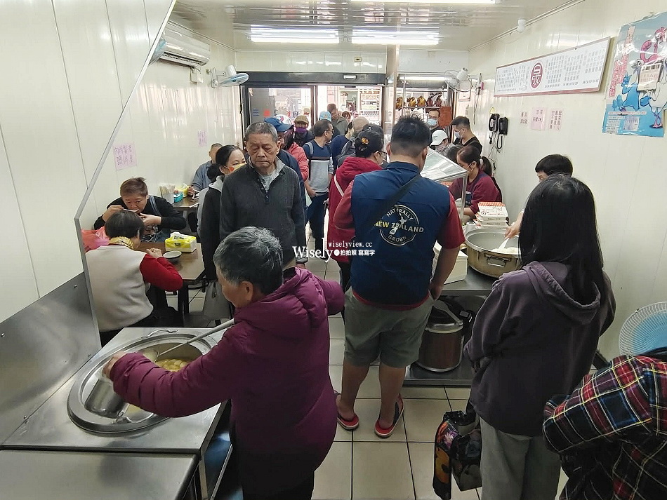 晟記燒腊莊︱北投市場排隊燒臘便當︱鴨腿飯.排骨飯︱捷運新北投站
