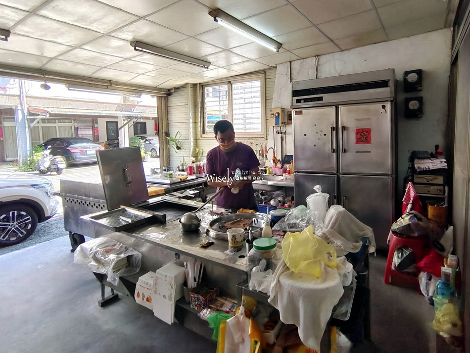 好餃子鍋貼水餃專賣店︱宜蘭員山小吃︱鍋貼偏小味道佳，酸辣湯不錯