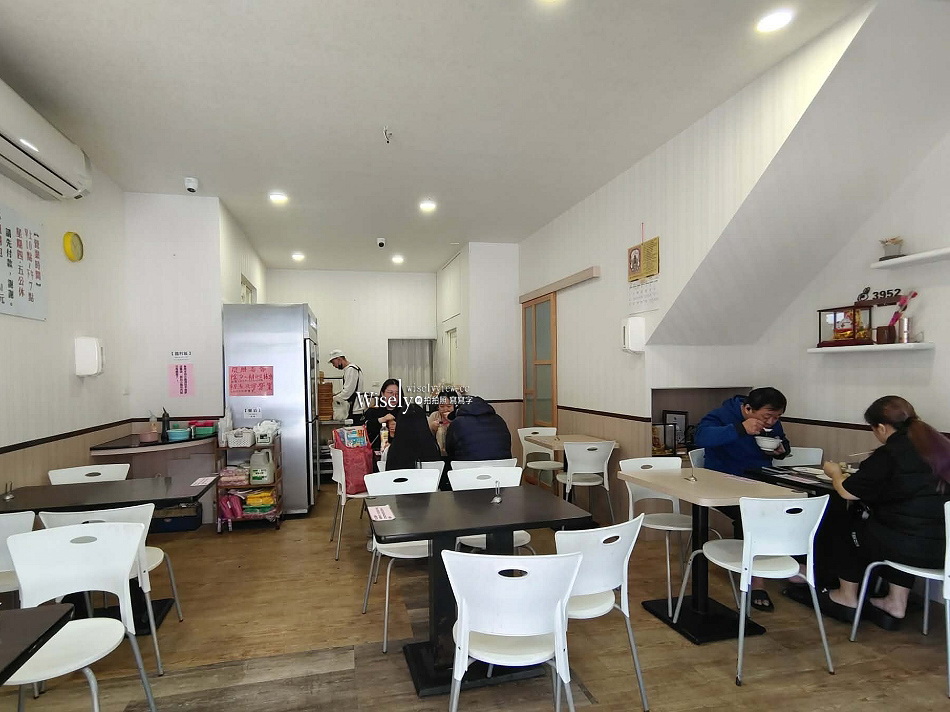 口福小籠湯包︱澎湖海菜內餡及自製辣醬︱新址近復興炸醬麵︱宜蘭美食