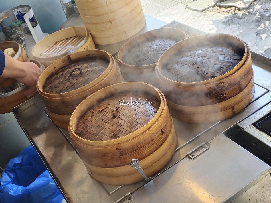 口福小籠湯包︱澎湖海菜內餡及自製辣醬︱新址近復興炸醬麵︱宜蘭美食