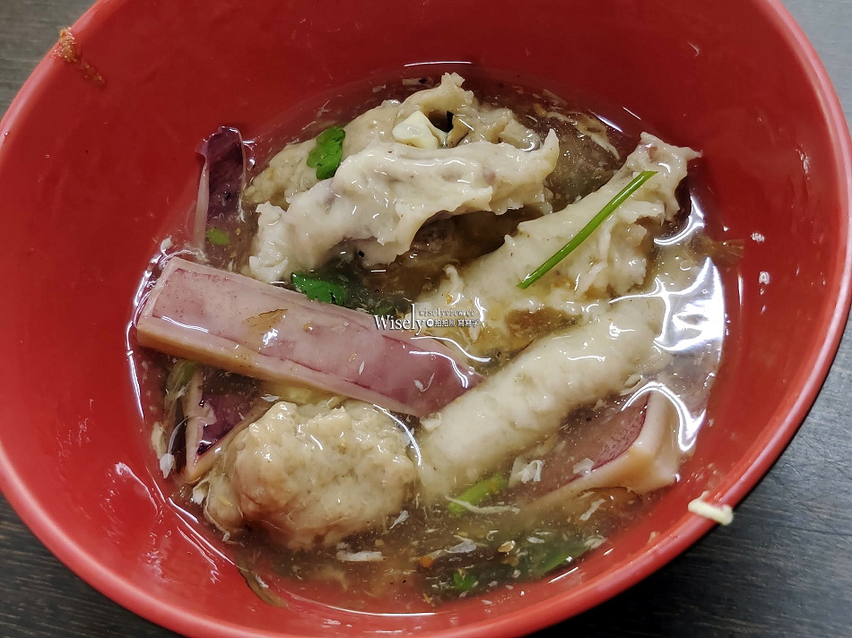 大胖魷魚羹︱魯肉飯.綜合羹.黑白切︱捷運萬芳醫院站︱中國科大小吃