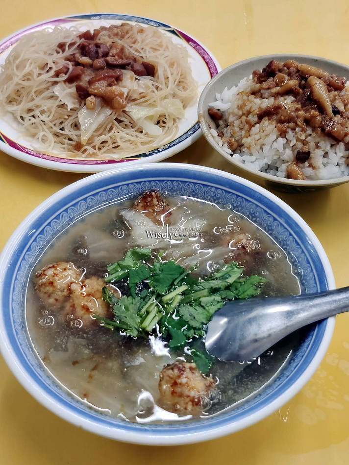 傳𩵚魠風味魚焿︱從午間賣到深夜偏南部口味︱景美夜市小吃︱捷運景美站 傳𩵚魠風味魚焿︱從午間賣到深夜偏南部口味︱景美夜市小吃︱捷運景美站