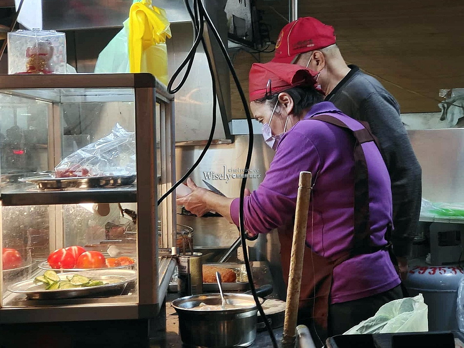 正宗老牌手工營養三明治︱1970年創立︱景美夜市老字號小吃︱捷運景美站 正宗老牌手工營養三明治︱1970年創立︱景美夜市老字號小吃︱捷運景美站