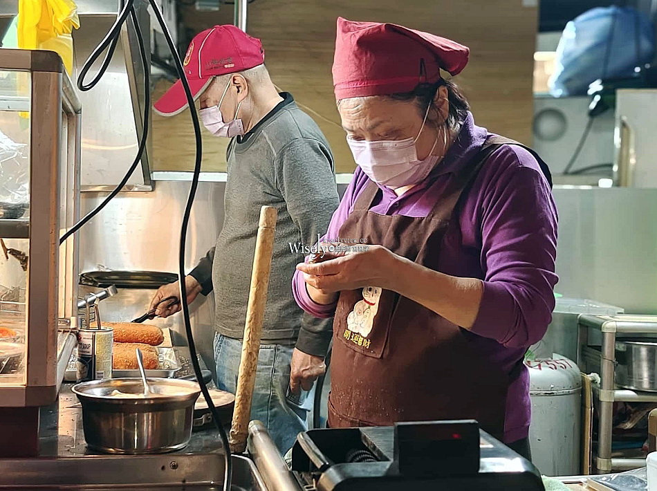 正宗老牌手工營養三明治︱1970年創立︱景美夜市老字號小吃︱捷運景美站 正宗老牌手工營養三明治︱1970年創立︱景美夜市老字號小吃︱捷運景美站