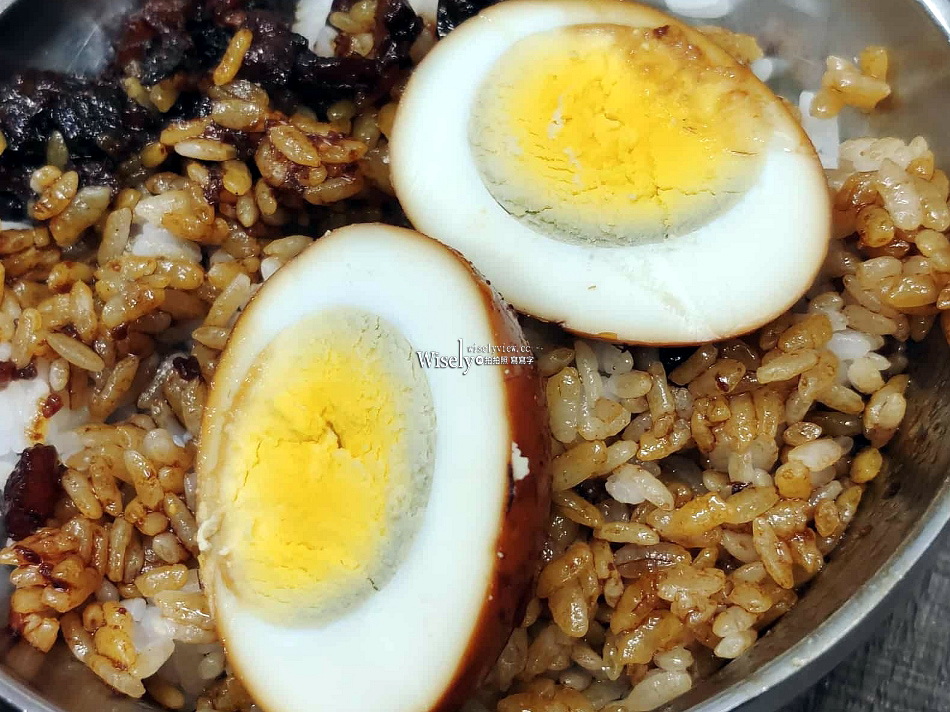 矮仔財滷肉飯︱北投中繼市場排隊老店︱CNN.米其林必比登推薦︱捷運北投站