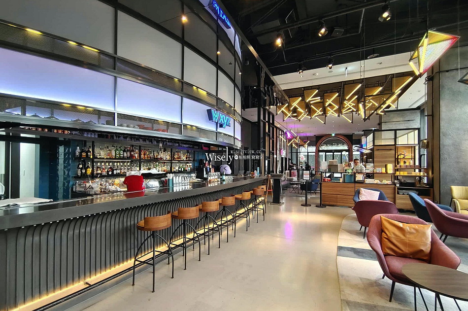 台南安平樂雅軒.Aloft︱萬豪集團休閒度假旅宿︱交通房型環境早餐酒吧
