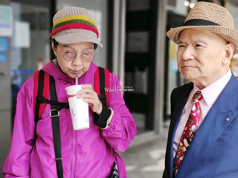 北投市場.阿婆蚵嗲圈圈餅︱酥炸蚵嗲滿滿鮮肉海菜等好料︱捷運北投站