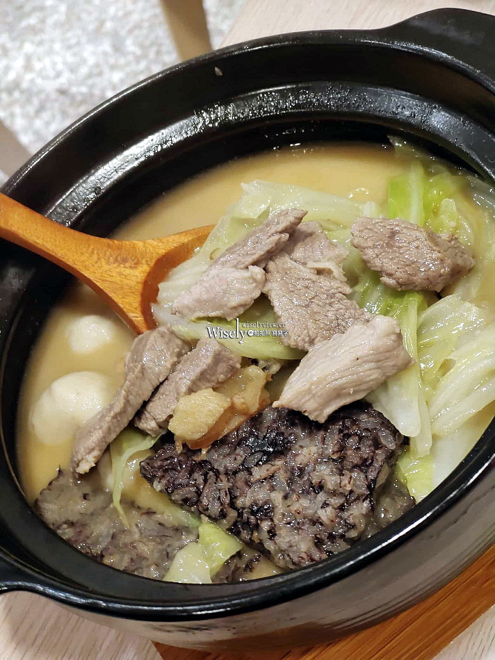 AKIRA明食堂︱小西門時光驛棧︱老滷虱目魚肚.酥炸離緣肉豬排.雞白湯鍋︱台南美食