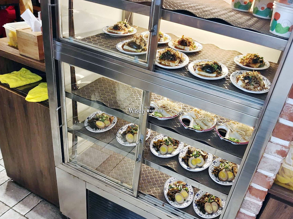 三元號魯肉飯︱魚翅肉羹︱台北建成圓環百年老店︱寧夏夜市︱捷運中山站