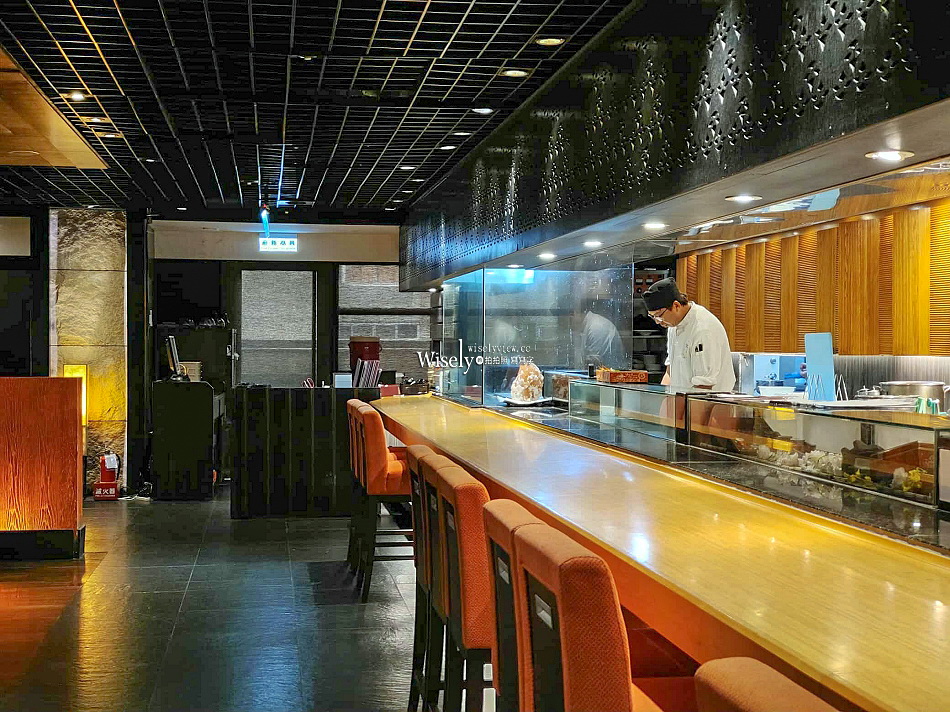 福容大飯店.台北一館︱順園.海鮮珠寶盒︱城市泡湯.三溫暖 +大廳酒吧.下午茶 福容大飯店.台北一館︱順園.海鮮珠寶盒︱城市泡湯.三溫暖 +大廳酒吧.下午茶